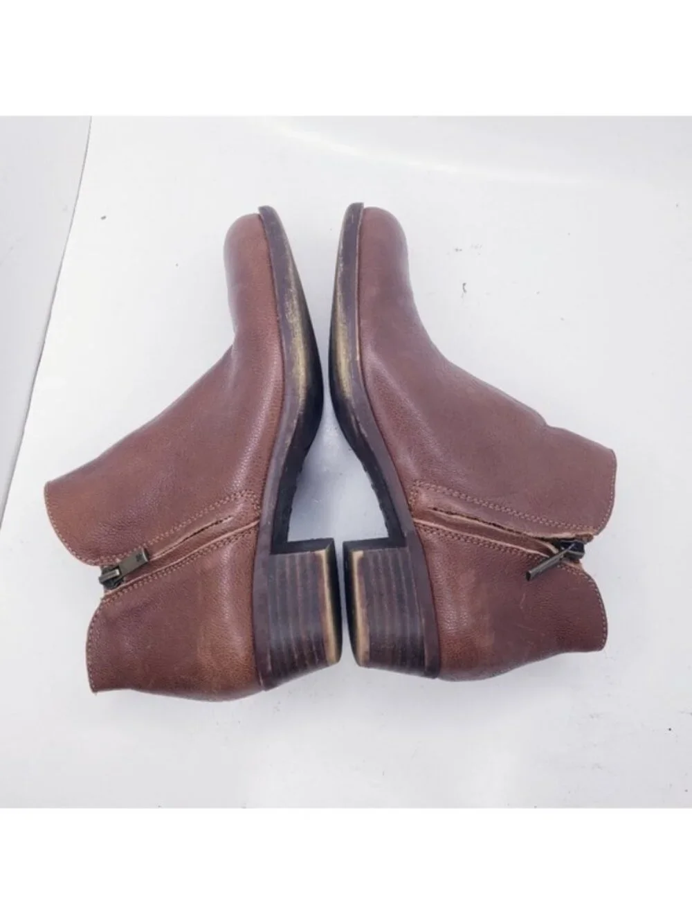 Lucky Brand Barough Brown Leather Stacked Heel Ankle Boots Booties Womens Size 6